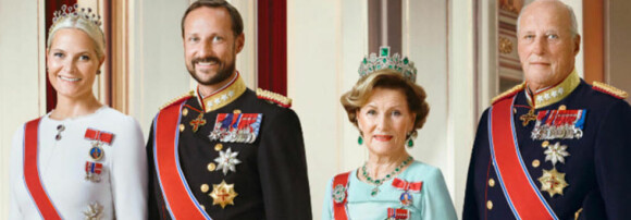 Kong Harald og kronprins Haakon bruker hoffets penger på private hus og hytter